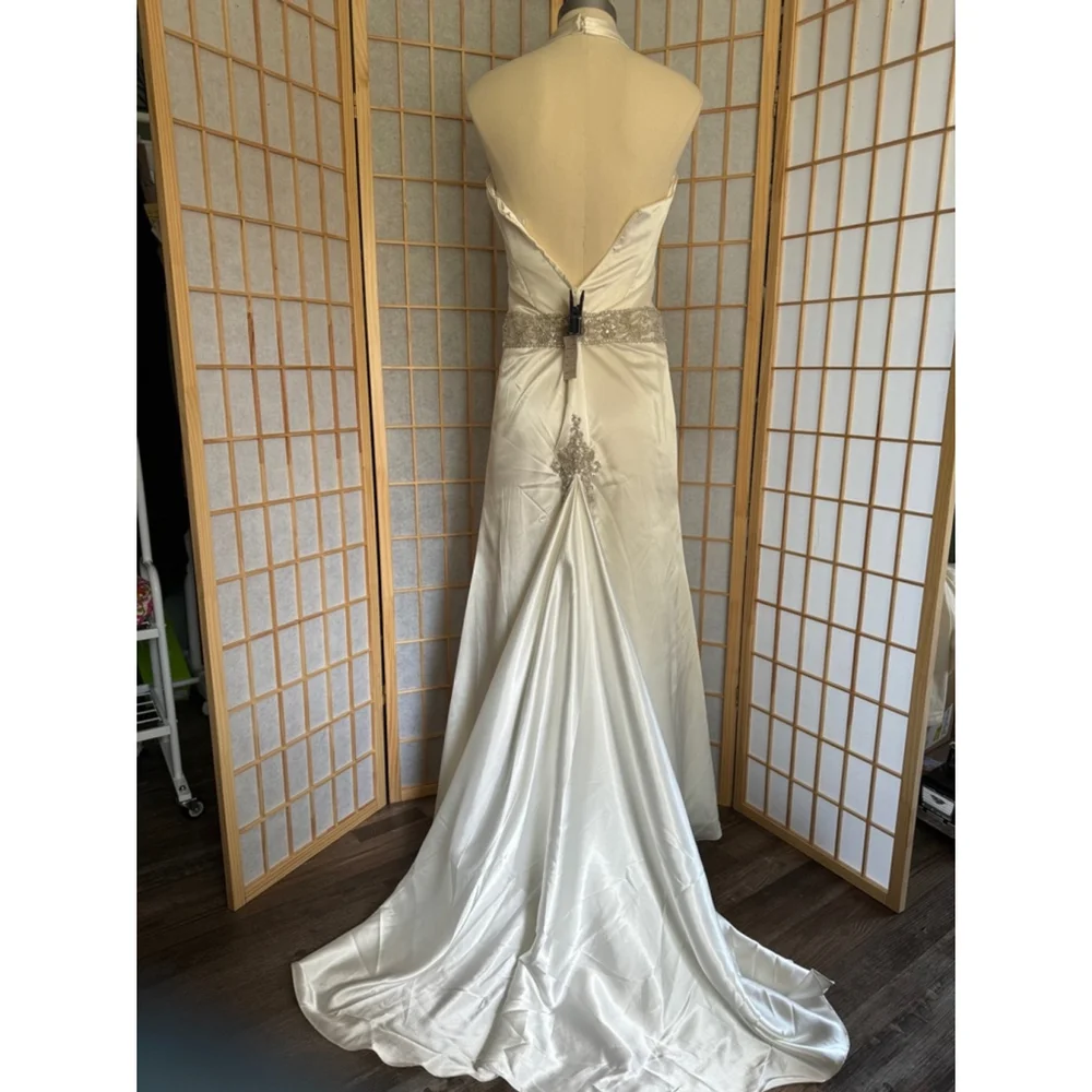 GALINA SIGNATURE NWT womens ivory ruched bodice charmeuse halter bridal gown